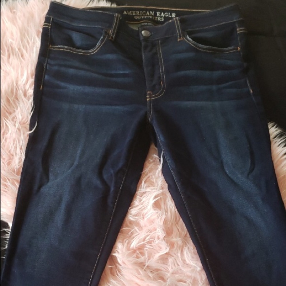 American Eagle Cropped Jeans